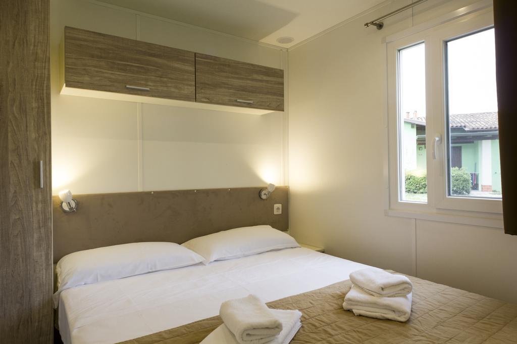 The Garda Village Sirmione Esterno foto