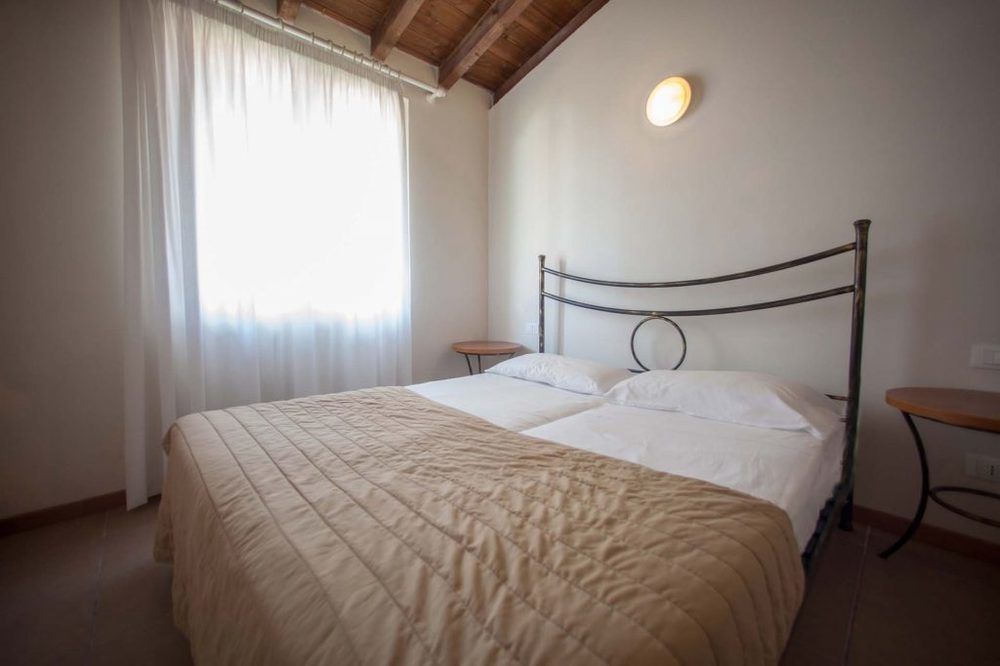 The Garda Village Sirmione Esterno foto