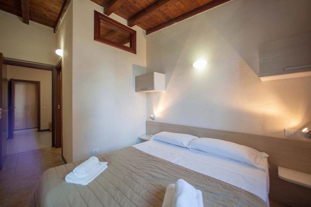 The Garda Village Sirmione Esterno foto