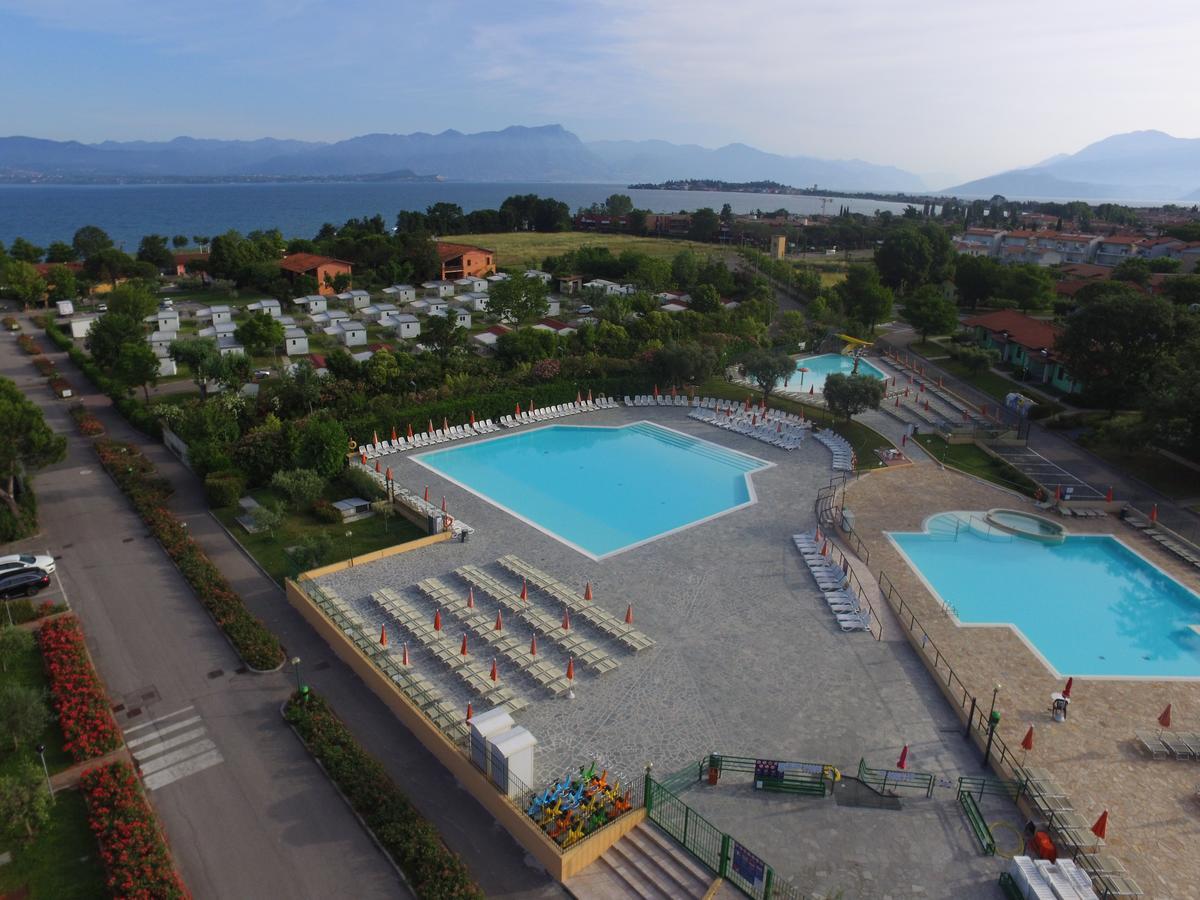 The Garda Village Sirmione Esterno foto