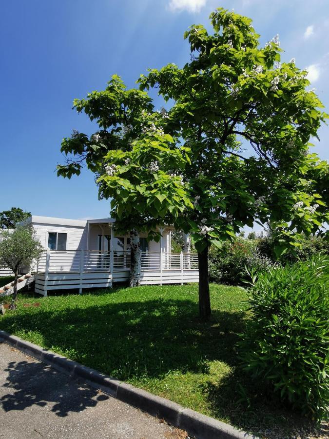 The Garda Village Sirmione Esterno foto